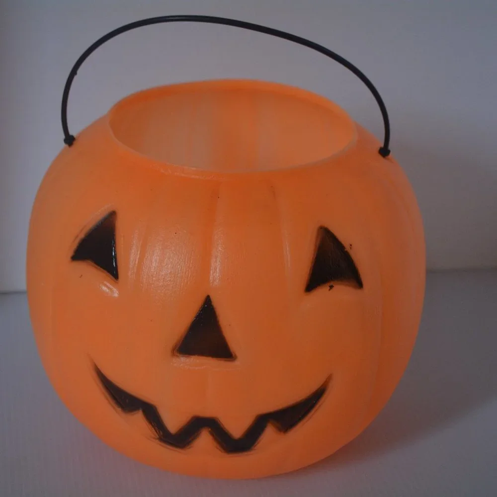 VTG Blow Mold Halloween Pumpkin Trick Or Treat Pail Bucket General Foam Plastics